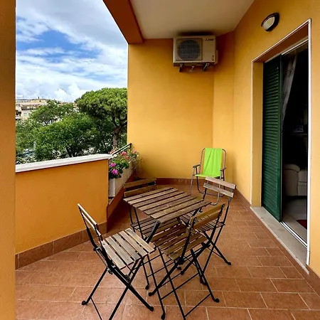 公寓 Con Terrazza 丽都迪奥斯蒂亚