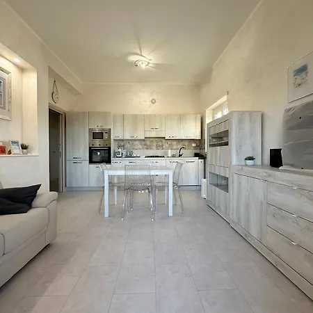 Apartamento Con Terrazza