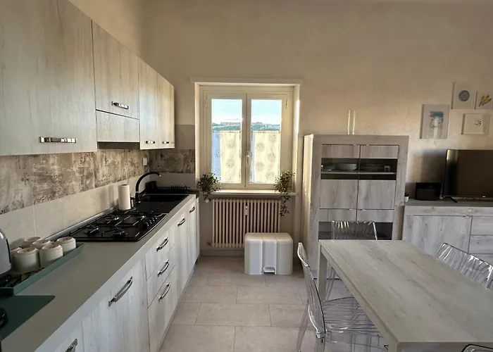 Con Terrazza Lejlighed Lido di Ostia