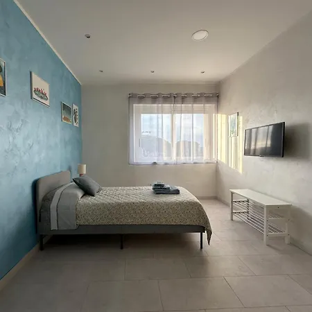 Con Terrazza Apartment *